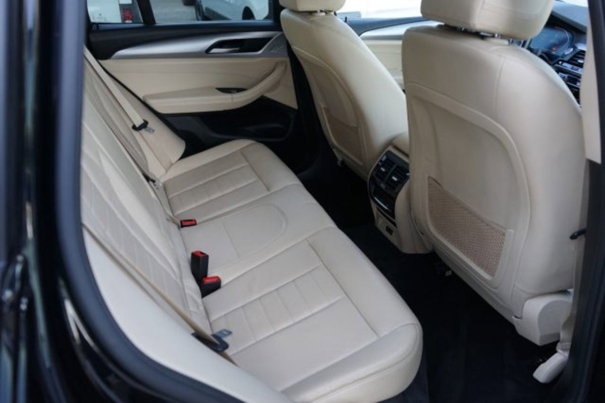 BMW X3 xDrive20d Luxury (20)