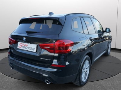 BMW X3 xDrive20d Luxury (3)