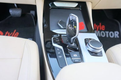 BMW X3 xDrive20d Luxury (9)