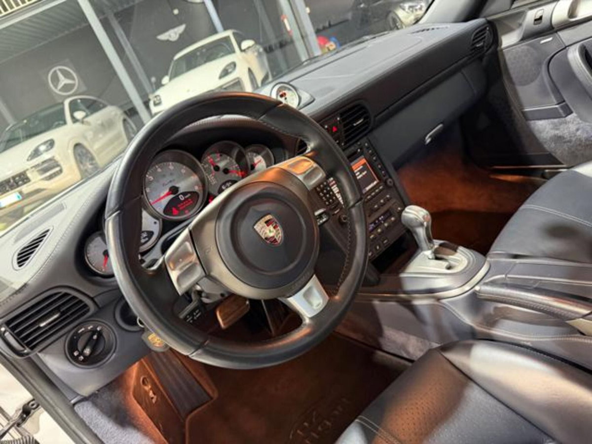 Porsche 911 Coupé Turbo (12)