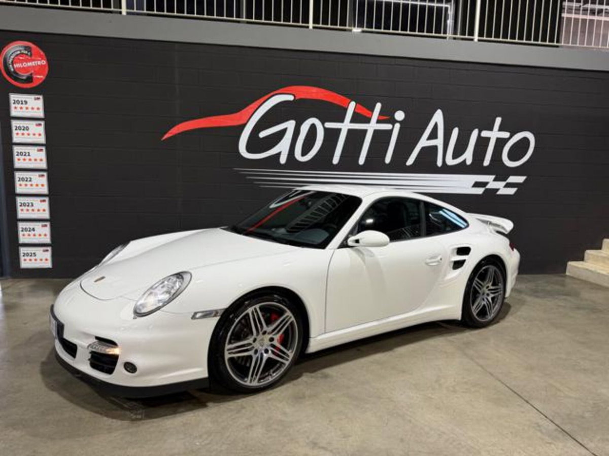 Porsche 911 Coupé Turbo (2)