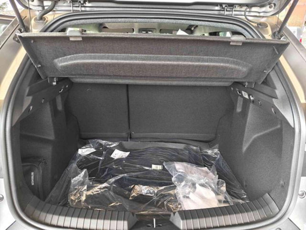 Dacia Duster 1.2 Eco-G Extreme 120cv (12)