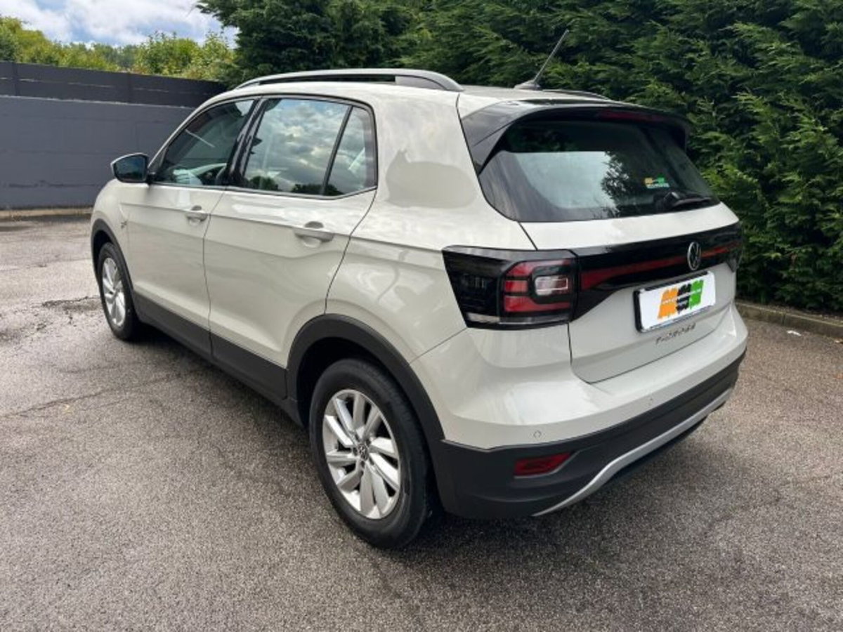 Volkswagen T-Cross 1.0 TSI 110 CV DSG Sport (13)