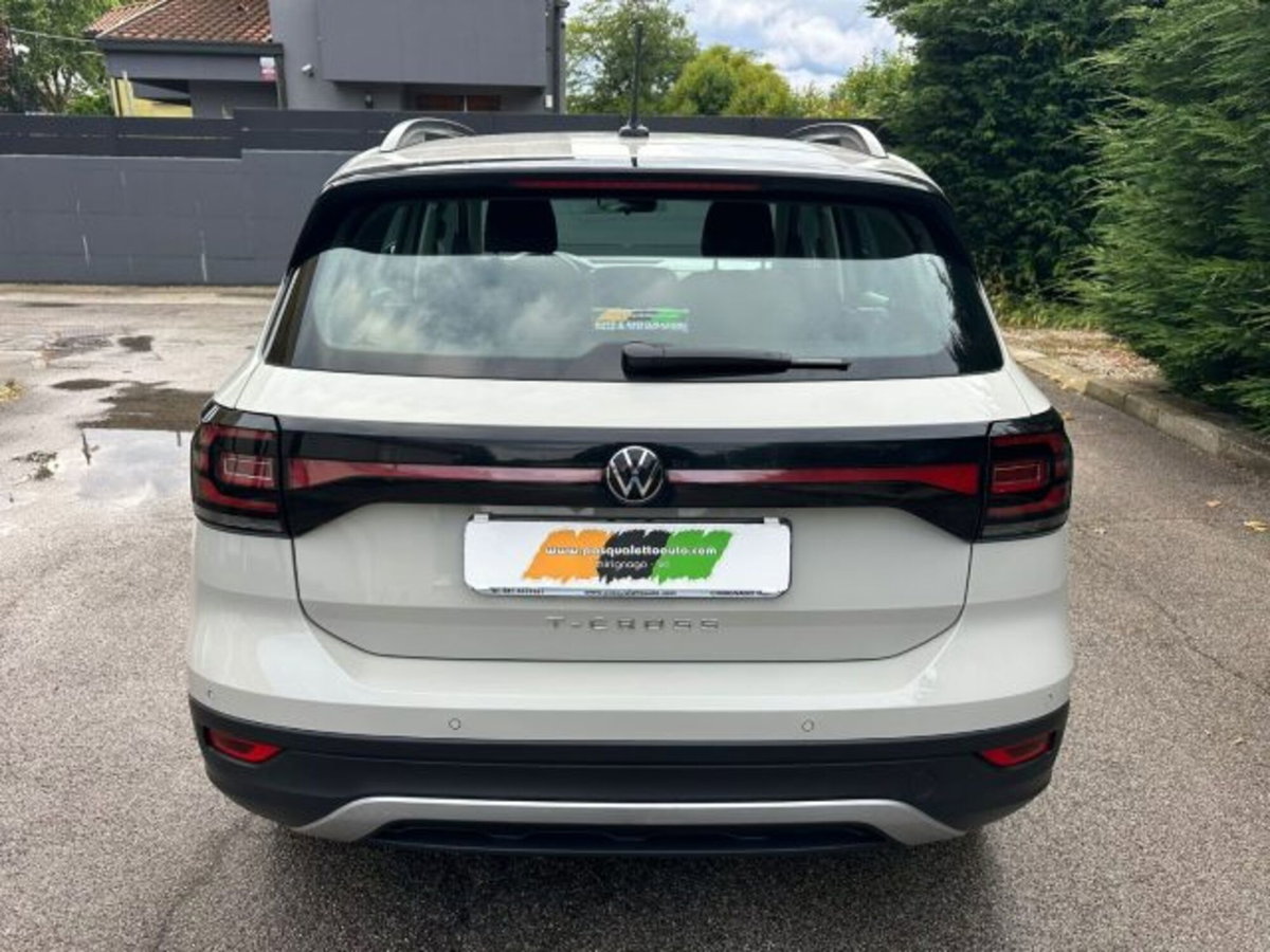 Volkswagen T-Cross 1.0 TSI 110 CV DSG Sport (18)