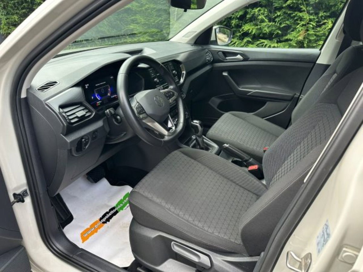 Volkswagen T-Cross 1.0 TSI 110 CV DSG Sport (5)