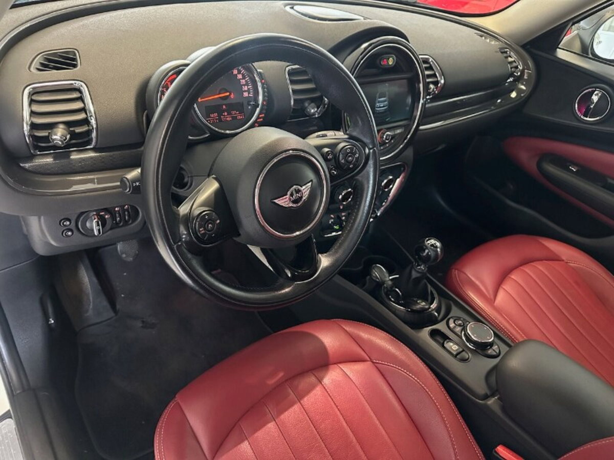 MINI Mini Clubman 2.0 Cooper D Business Clubman (9)