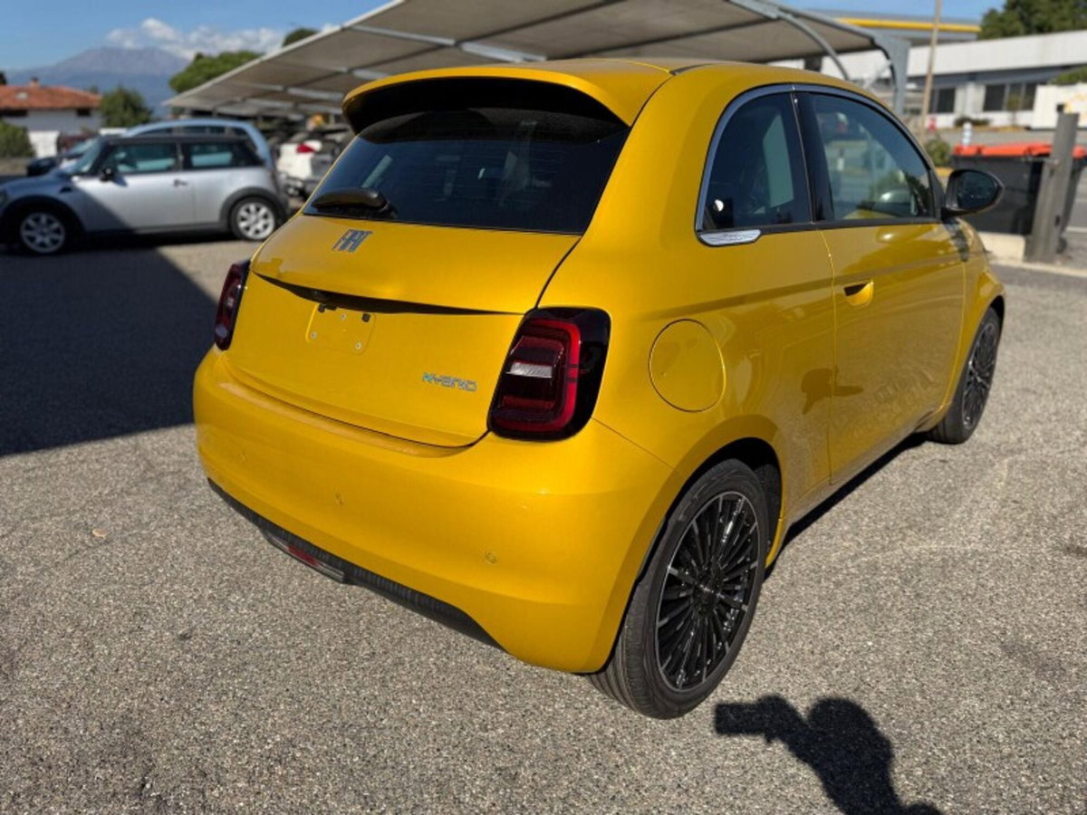 Fiat 500 1.0 hybrid Icon (9)
