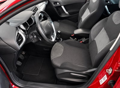 Citroen C3 Cabrio 1.4 Exclusive (4)