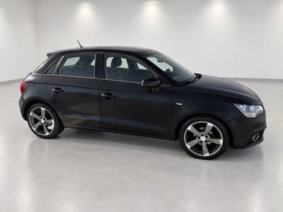 Audi A1 Sportback 1.6 TDI Attraction (6)