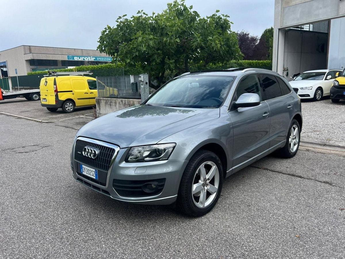 Audi Q5 2.0 TDI 170 CV quattro (2)
