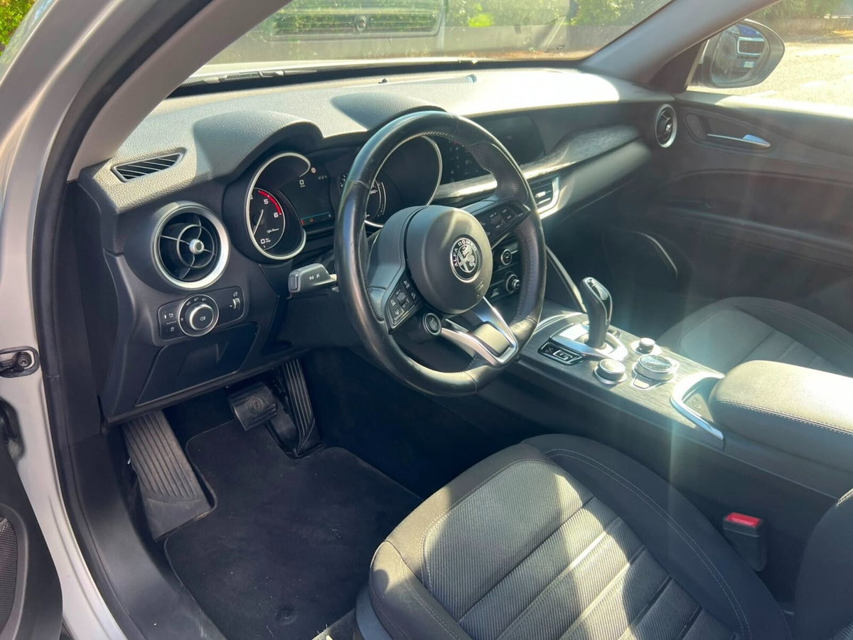 Alfa Romeo Stelvio Stelvio 2.2 Turbodiesel 190 CV AT8 Q4 Executive (10)