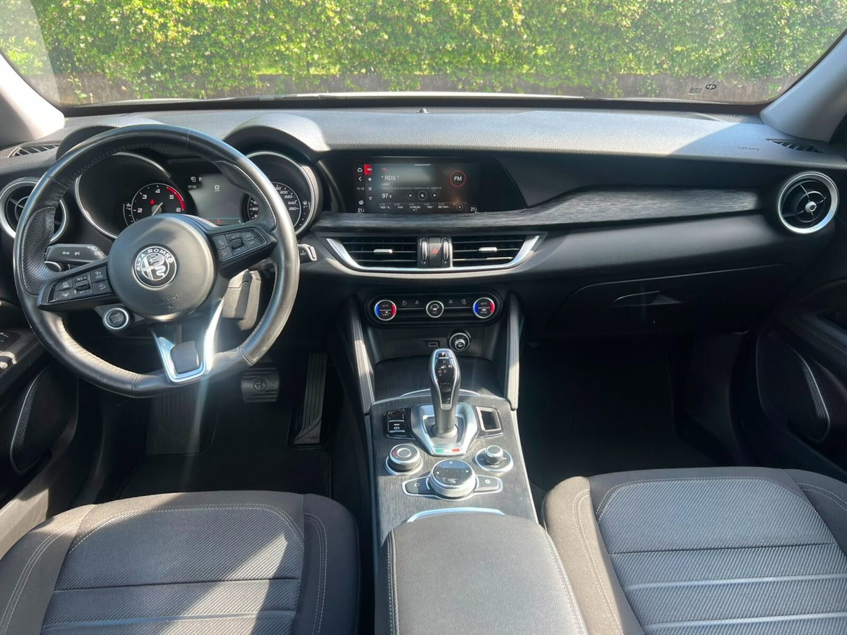 Alfa Romeo Stelvio Stelvio 2.2 Turbodiesel 190 CV AT8 Q4 Executive (9)