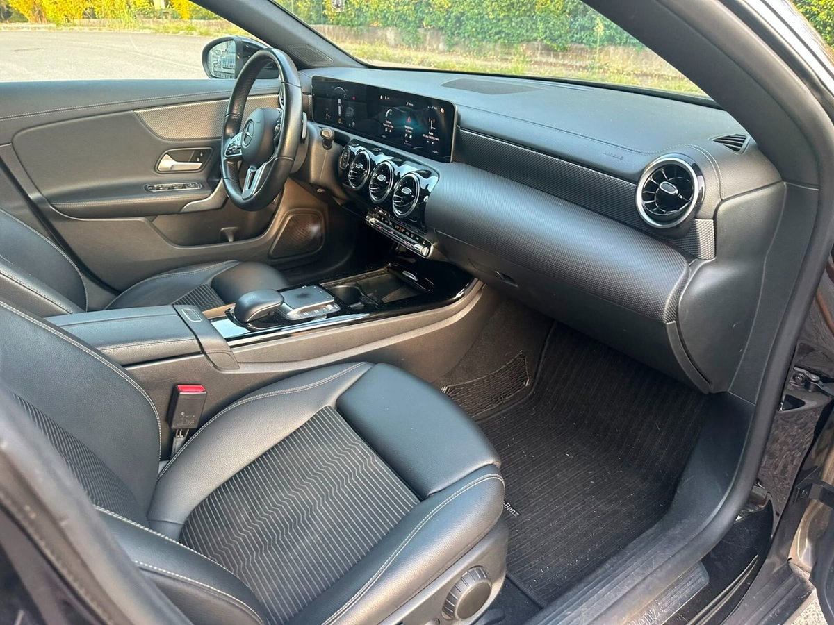 Mercedes-Benz CLA Shooting Brake 200 d Automatic 4Matic Shooting Brake Sport (14)