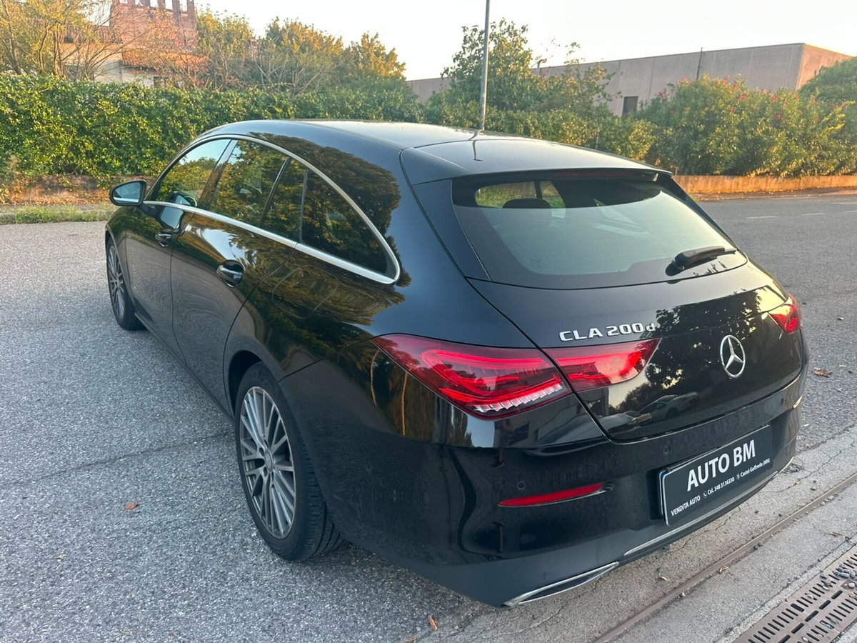 Mercedes-Benz CLA Shooting Brake 200 d Automatic 4Matic Shooting Brake Sport (3)
