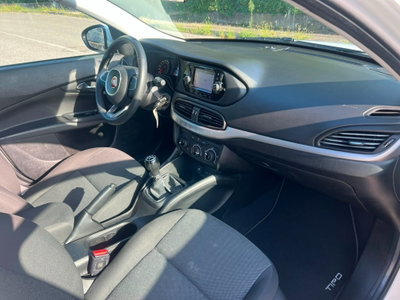 Fiat Tipo Station Wagon Tipo 1.3 Mjt S&S SW Lounge (10)