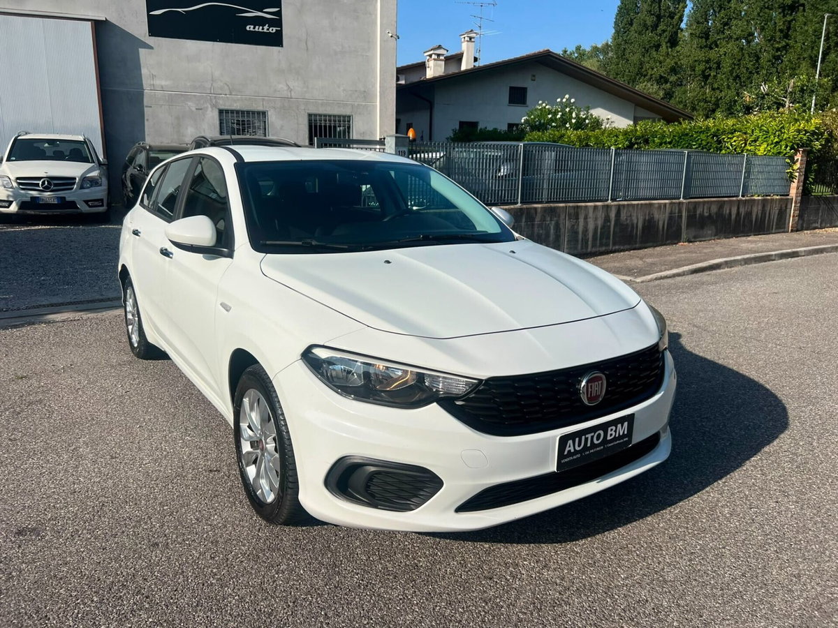 Fiat Tipo Station Wagon Tipo 1.3 Mjt S&S SW Lounge (2)