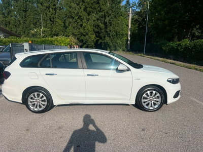 Fiat Tipo Station Wagon Tipo 1.3 Mjt S&S SW Lounge (6)