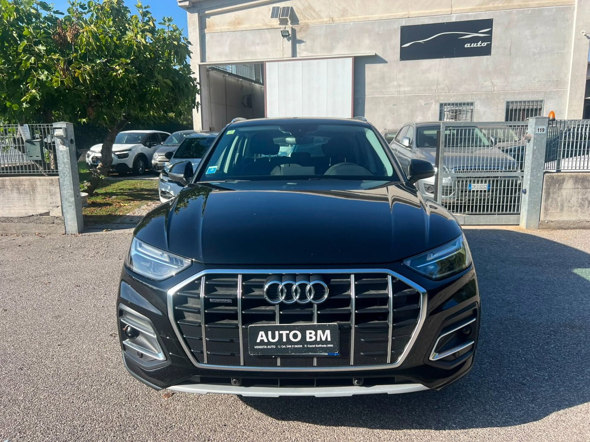 Audi Q5 Sportback Sportback 40 2.0 tdi mhev 12V quattro s-tronic
