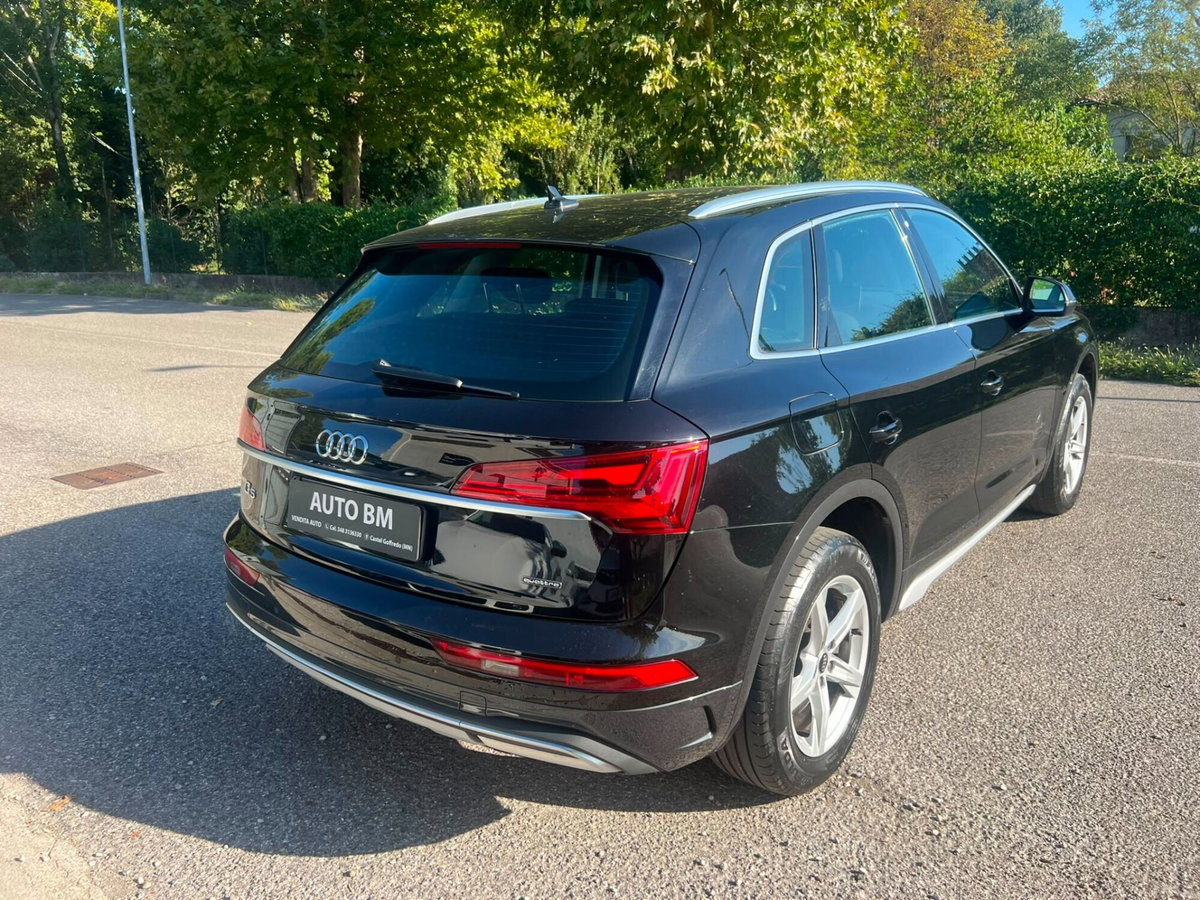 Audi Q5 Sportback Sportback 40 2.0 tdi mhev 12V quattro s-tronic (2)