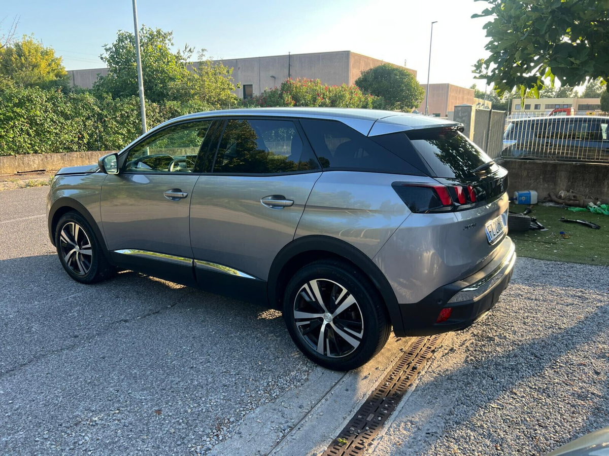 Peugeot 3008 BlueHDi 130 S&S EAT8 Allure Pack (8)