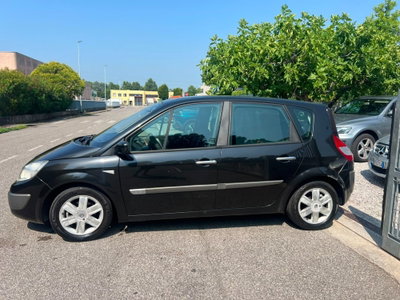 Renault Scenic E-Tech Electric 1.5 dCi/100CV Confort Authentique (2)