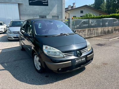 Renault Scenic E-Tech Electric 1.5 dCi/100CV Confort Authentique (8)