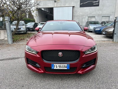 Jaguar XE 2.0 D Turbo 180CV aut. Pure usata