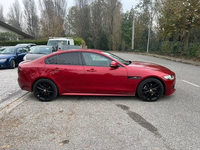 Jaguar XE 2.0 D Turbo 180CV aut. Pure (8)