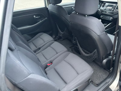 Kia Carens 1.7 CRDi 136 CV Auto Platinum (9)