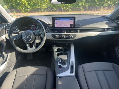 Audi A4 Avant 35 TDI/163 CV S tronic Business Advanced (10)