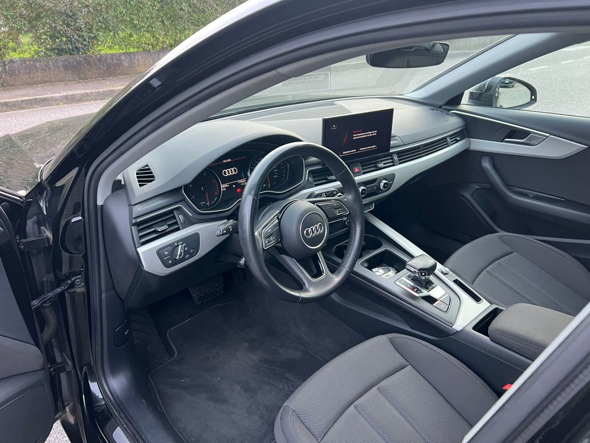 Audi A4 Avant 35 TDI/163 CV S tronic Business Advanced (15)