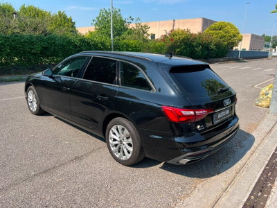 Audi A4 Avant 35 TDI/163 CV S tronic Business Advanced (7)