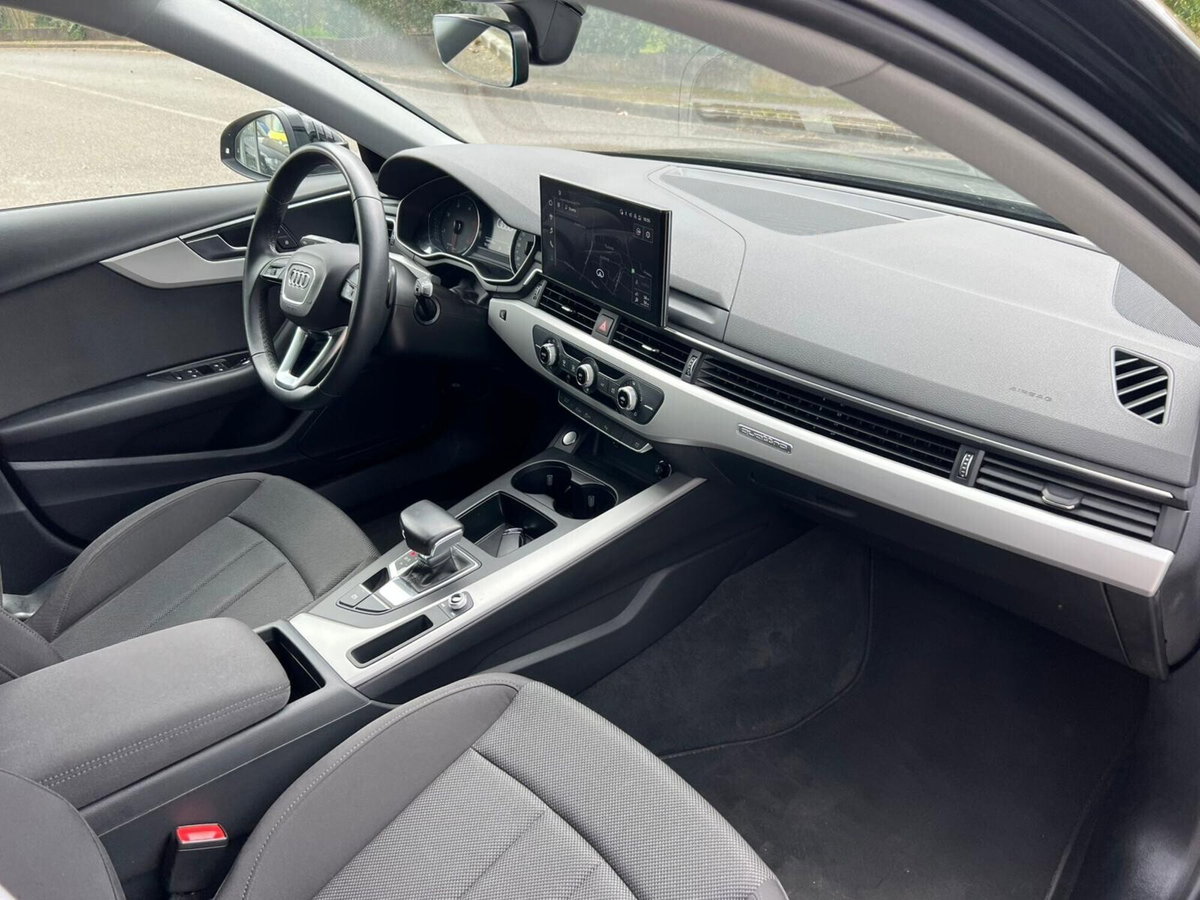 Audi A4 Avant 40 TDI quattro S tronic Business Advanced (9)