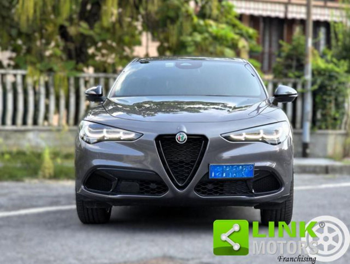 Alfa Romeo Stelvio Stelvio 2.0 Turbo 280 CV AT8 Q4 Veloce Tì (2)