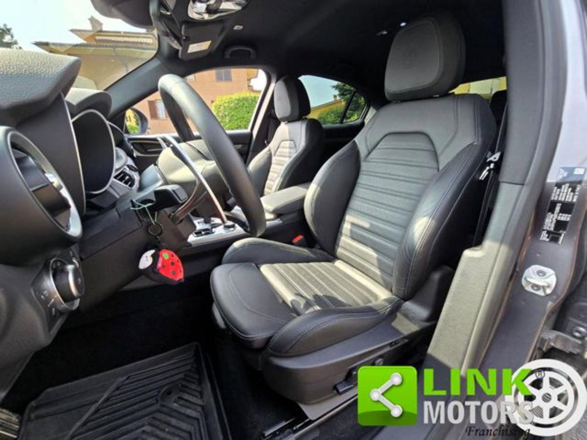 Alfa Romeo Stelvio Stelvio 2.0 Turbo 280 CV AT8 Q4 Veloce Tì (4)