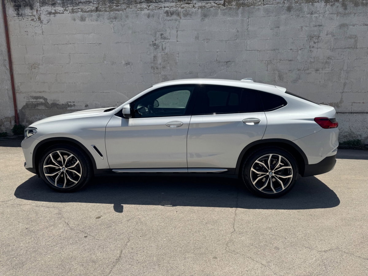 BMW X4 xDrive25d Msport (2)