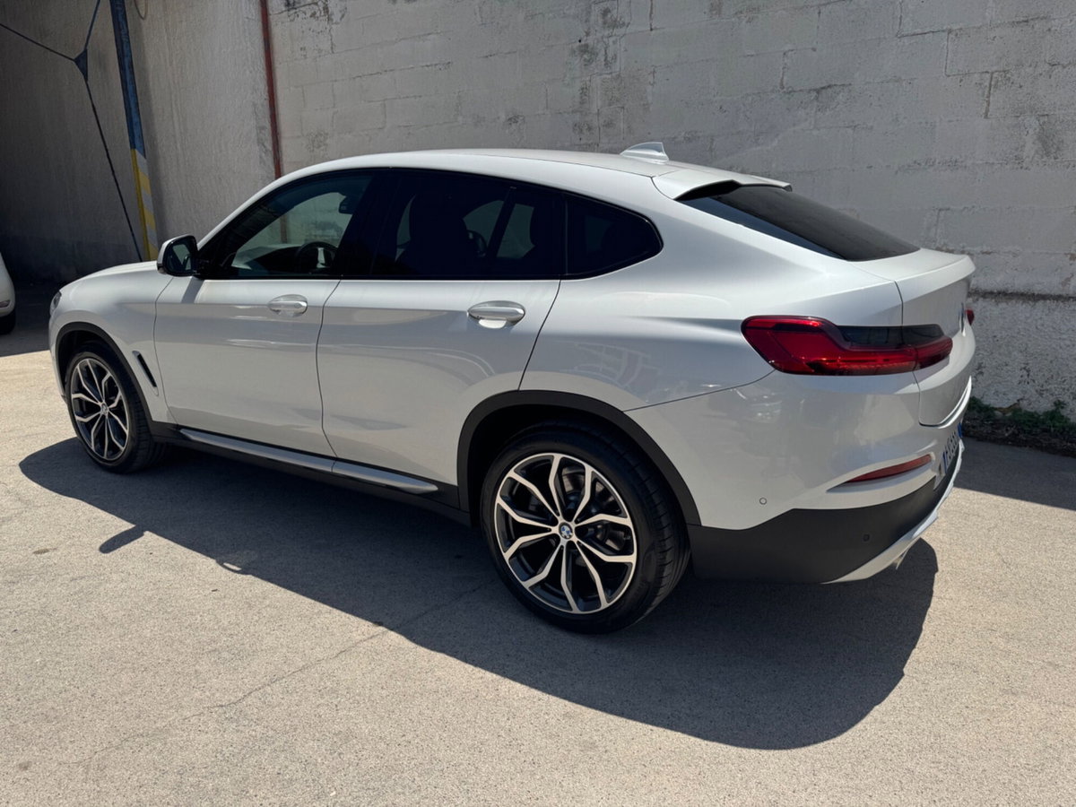 BMW X4 xDrive25d Msport (3)