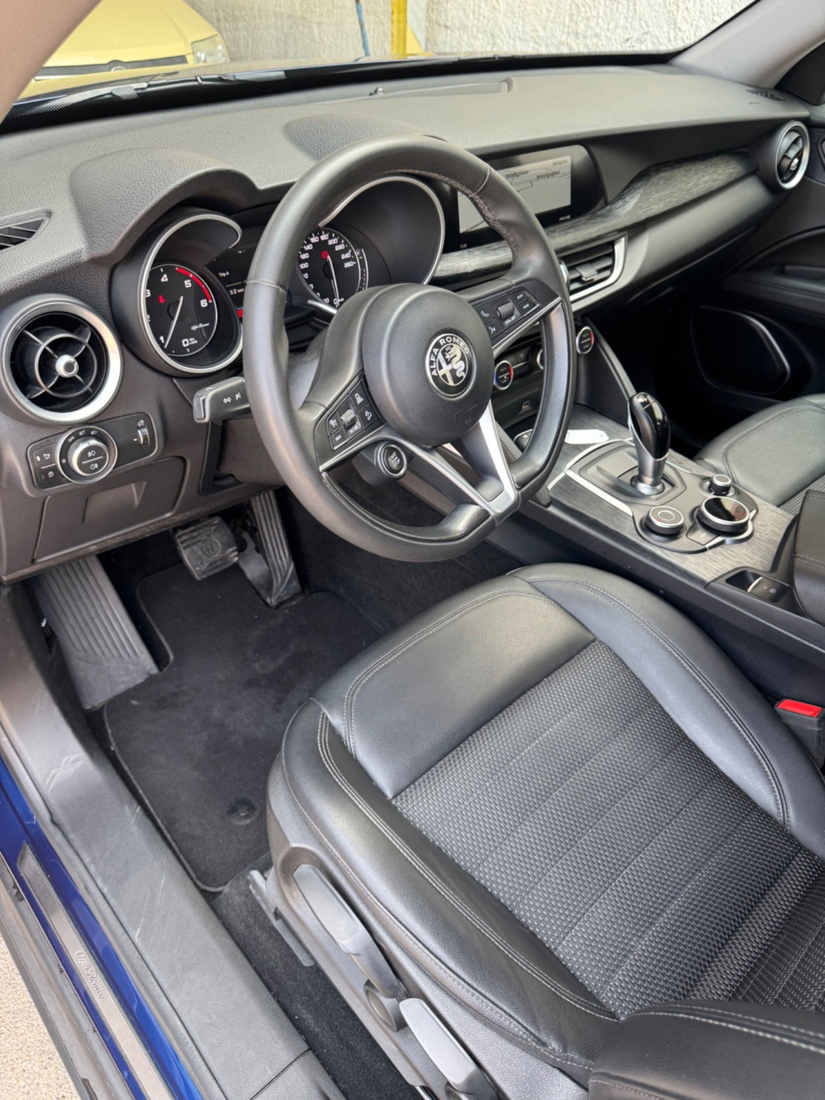 Alfa Romeo Stelvio Stelvio 2.2 Turbodiesel 210 CV AT8 Q4 Executive (6)