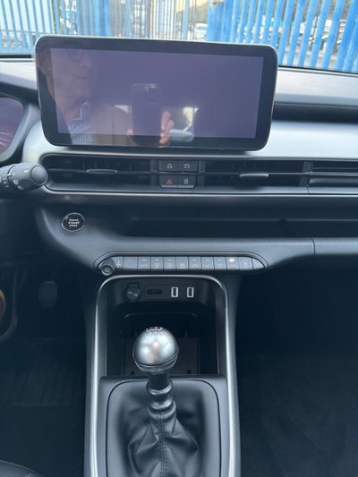 Jeep Avenger 1.2 turbo Summit fwd 100cv (5)