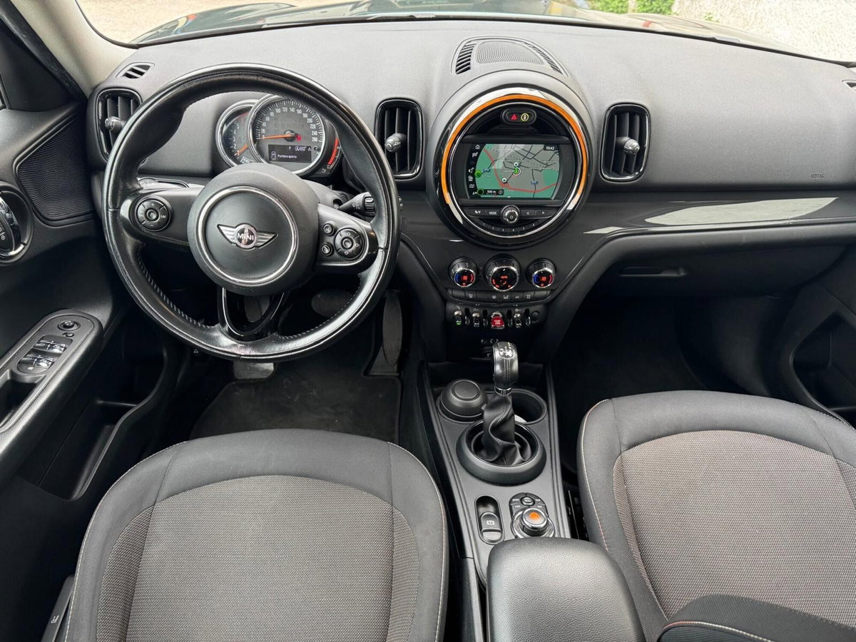 MINI Mini Countryman 2.0 Cooper D Business Countryman ALL4 Automatica (10)