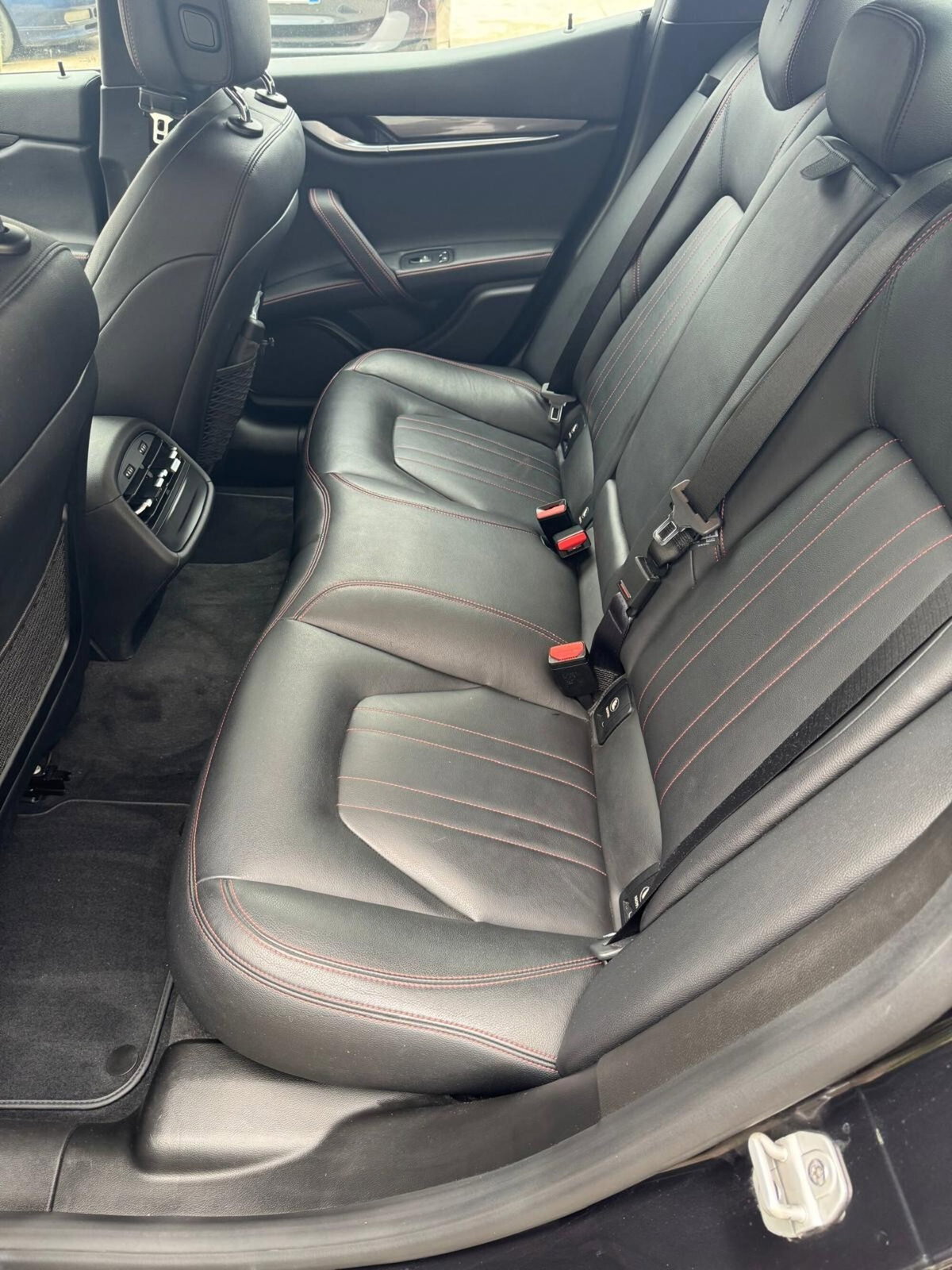 Maserati Ghibli Ghibli V6 Diesel (11)
