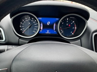 Maserati Ghibli Ghibli V6 Diesel (7)