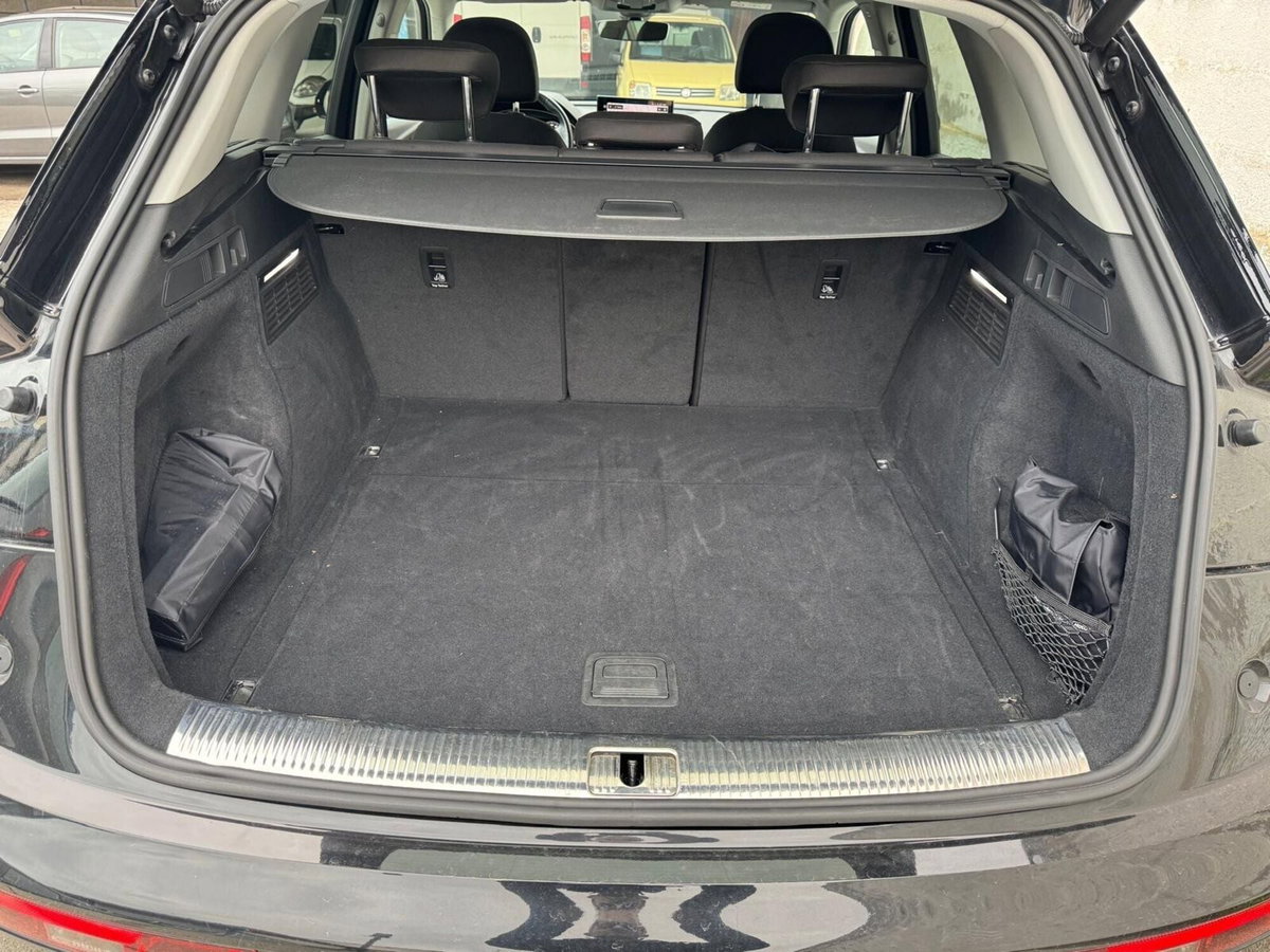 Audi Q5 40 TDI 204 CV quattro S tronic Business (14)