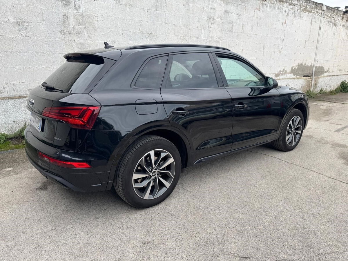 Audi Q5 40 TDI 204 CV quattro S tronic Business (4)