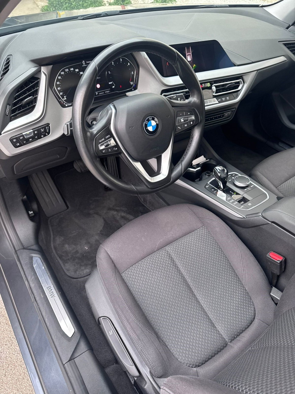 BMW Serie 1 116d 2.0 116CV cat 5 porte Attiva DPF (8)