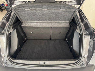 Peugeot 2008 BlueHDi 130 S&S EAT8 Allure Pack (12)