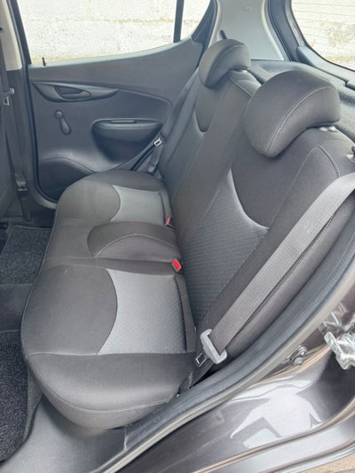 Opel Karl 1.0 75 CV N-Joy (8)