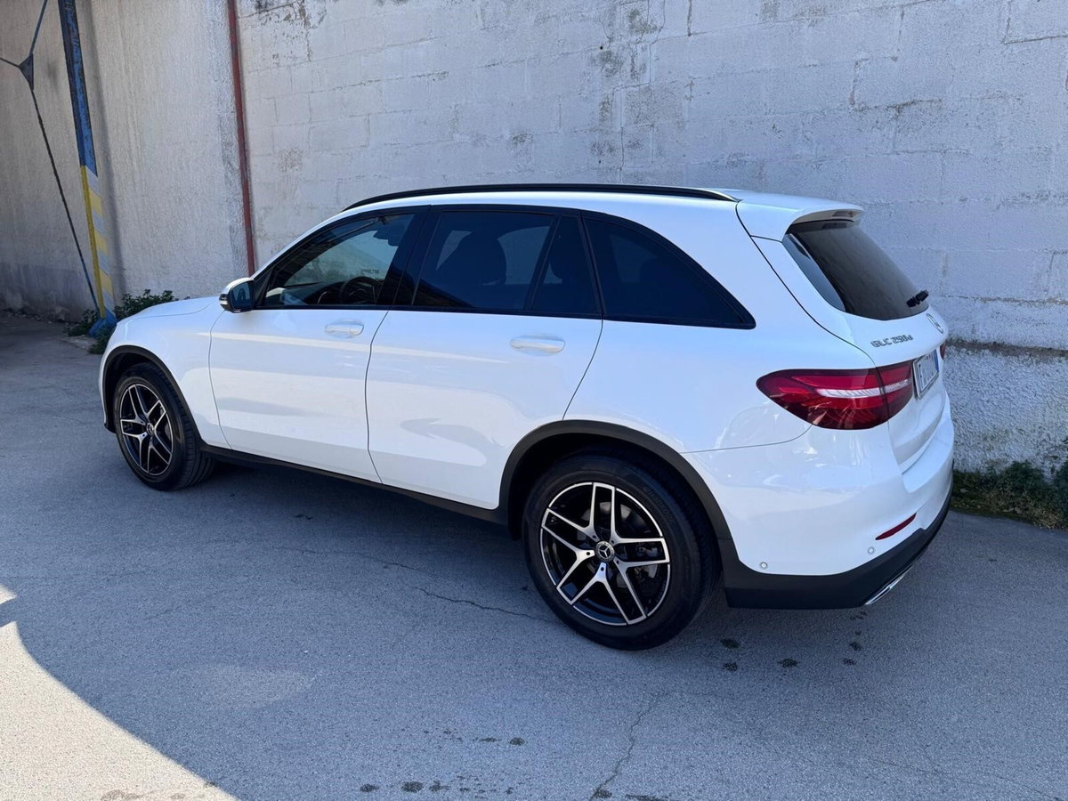 Mercedes-Benz GLC SUV 250 d 4Matic Premium (2)