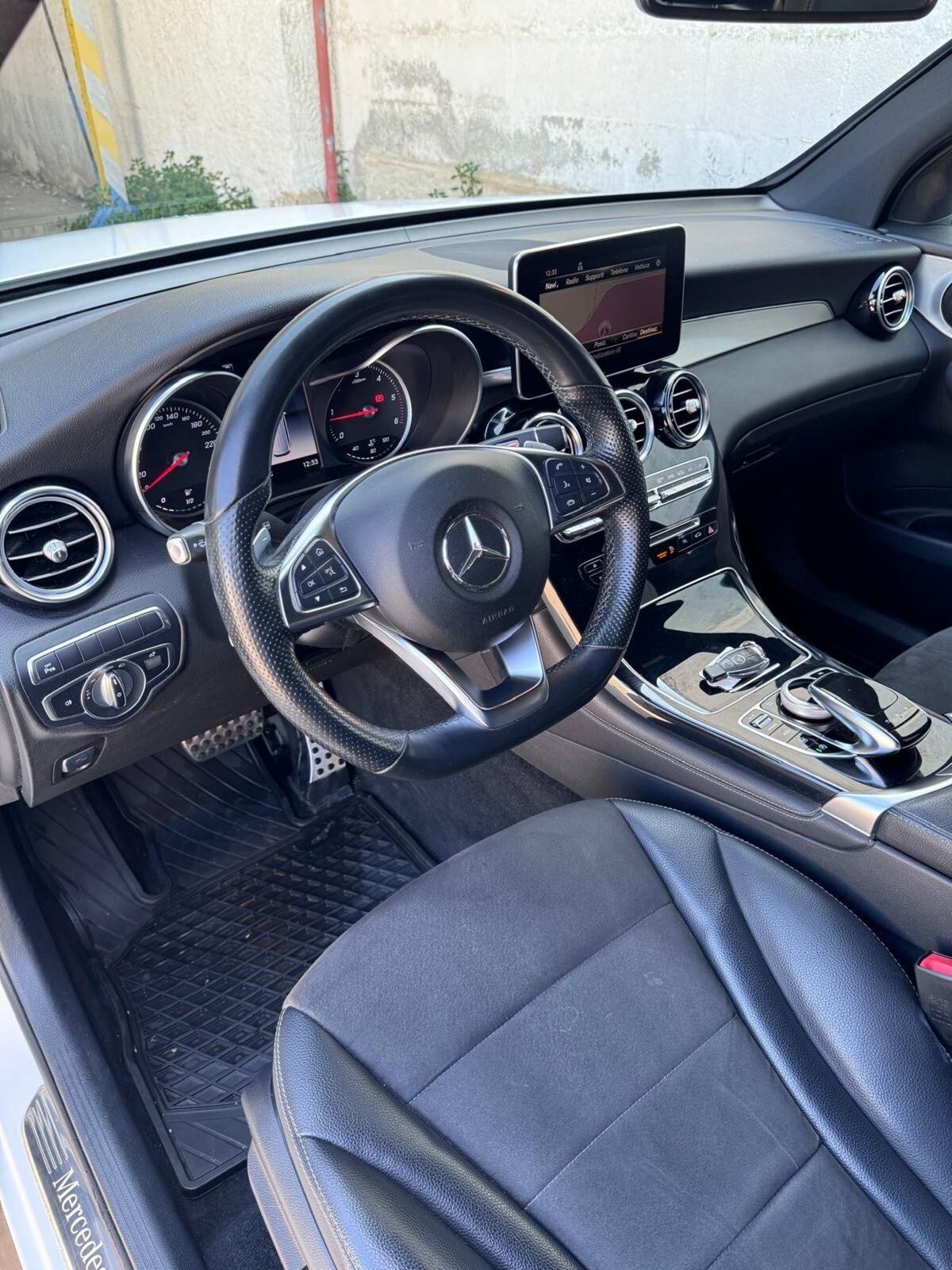 Mercedes-Benz GLC SUV 250 d 4Matic Premium (9)