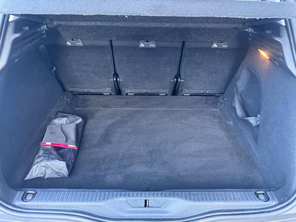 Citroen C4 Picasso BlueHDi 120 S&S Shine (10)